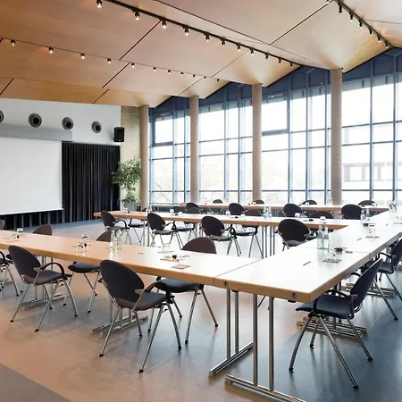 Am Stadtpark 3* Borken (Hessen)