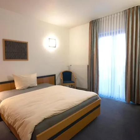 Am Stadtpark 酒店 3*