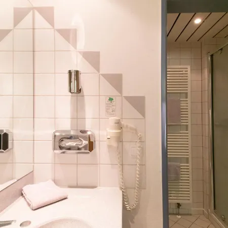 Am Stadtpark 3* Borken (Hessen)