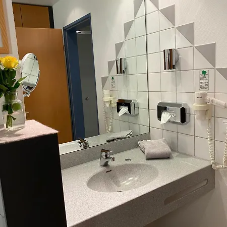 Otel Am Stadtpark 3*